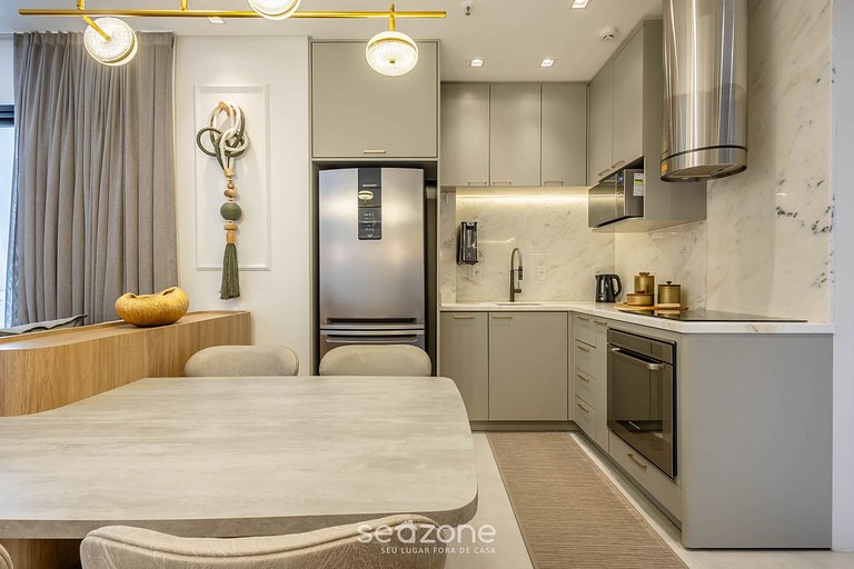 Studio em Meia Praia a 220m do Mar FFS1106