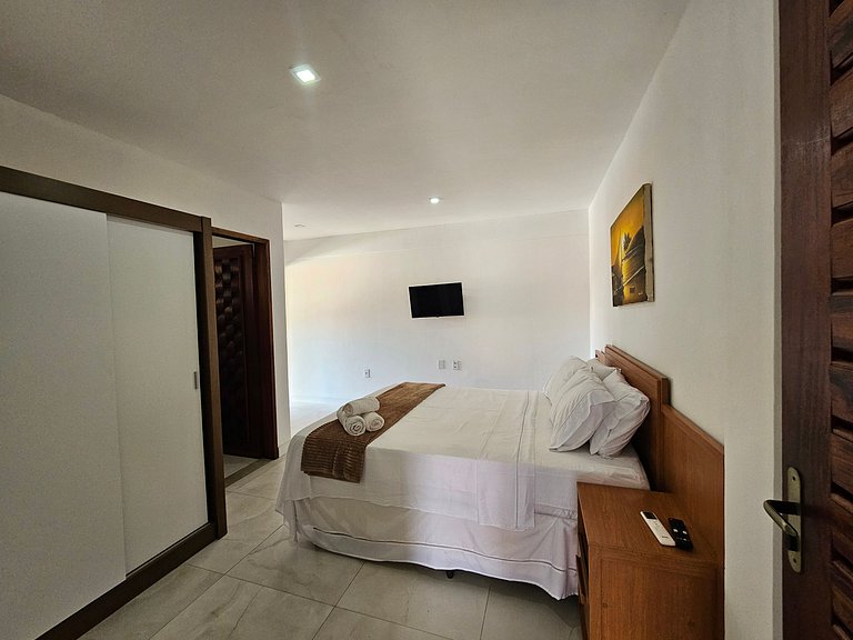 Apto c/ 2 suites a 160 m de la playa MCU0101