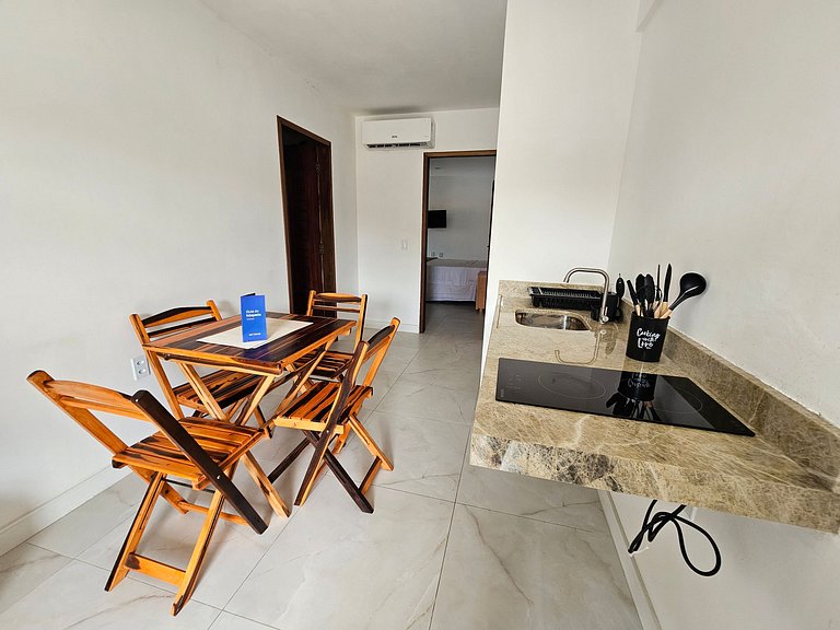 Apto c/ 2 suites a 160 m de la playa MCU0101