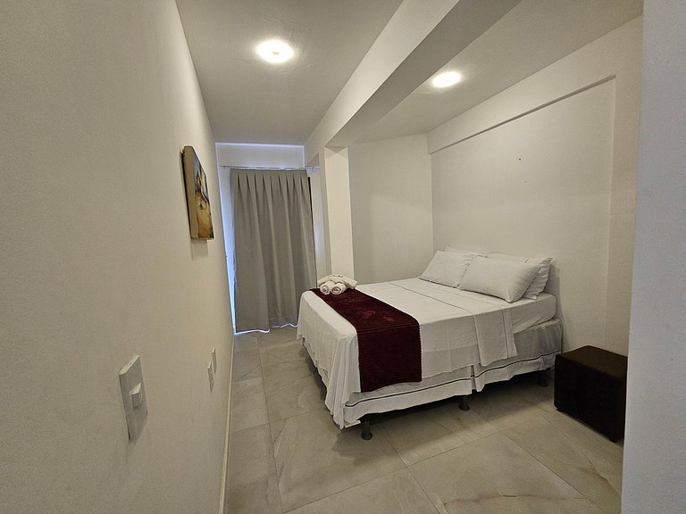 Apto c/ 2 suites a 160 m de la playa MCU0101