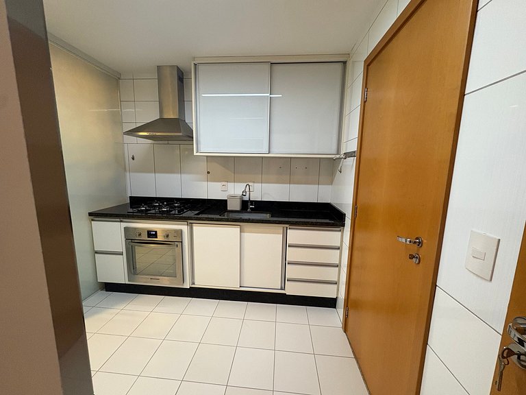 Apto 3Qts a 550 m do Shopping Flamboyant MFE2202