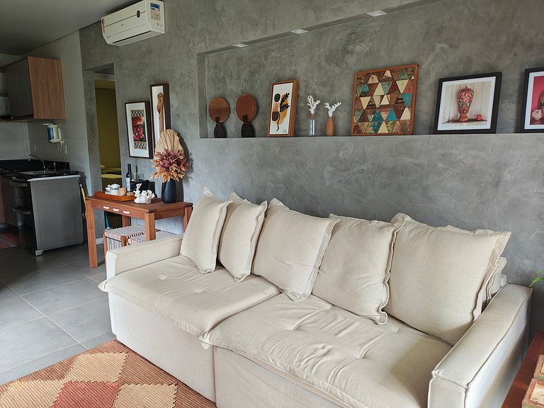 Casa em Cond. c/ Piscina e Churrasq. NTO0005