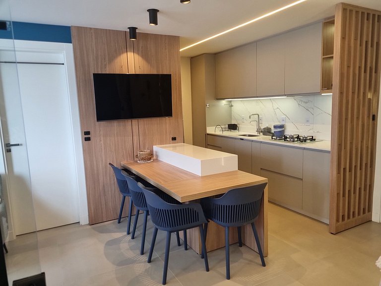 Apto c/ 2 suítes a beira-mar de BC - EQC0801