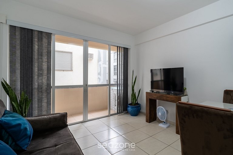 Apto c/ 2 hab y balcón en el Centro CEB1106