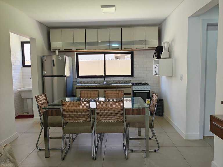 Casa em Cond. c/ piscina em Camaçari BSP0008