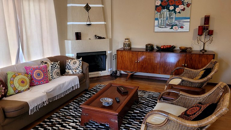 Apto 2 Quartos em Campos do Jordão LVR0412