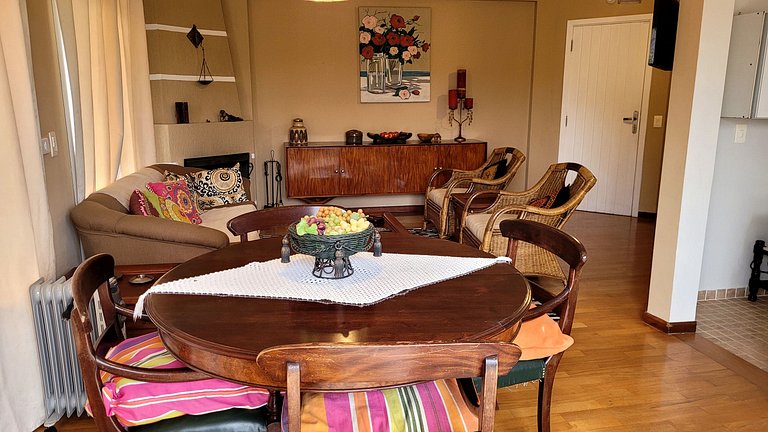 Apto de 2 Dormitorios en Campos do Jordão LVR0412