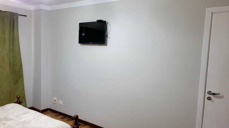 Apto 2 Quartos em Campos do Jordão LVR0412