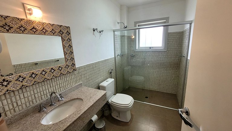 Apto 2 Quartos em Campos do Jordão LVR0412