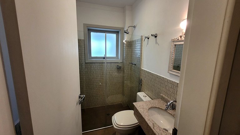 Apto 2 Quartos em Campos do Jordão LVR0412