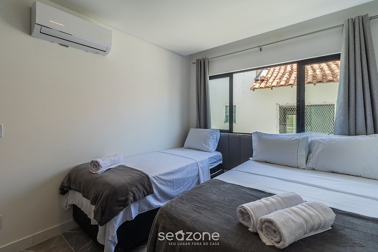 Apto en cond. c/ piscina a 350 m del mar PRY0107