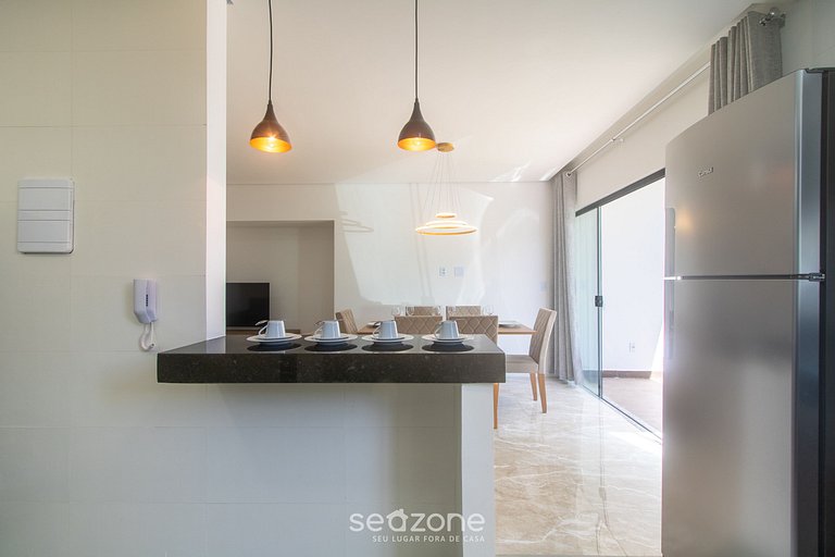 Apto em cond. c/ piscina e churrasqueira PRY0009