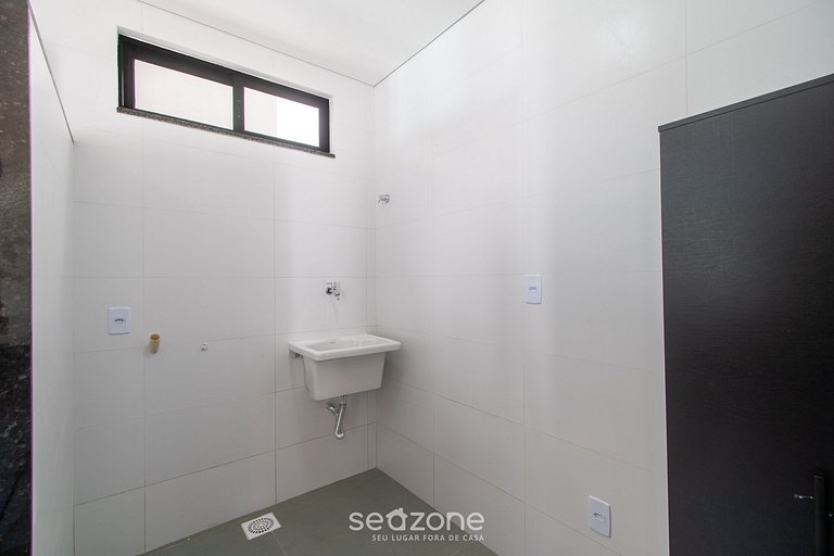 Apto em cond. c/ piscina e churrasqueira PRY0009