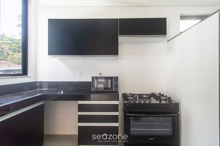 Apto em cond. c/ piscina e churrasqueira PRY0009