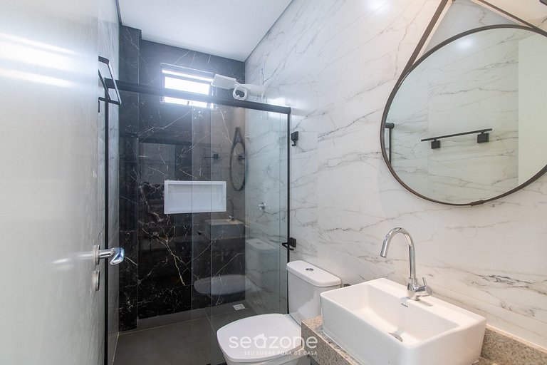 Apto en cond. con piscina y parrilla PRY0009