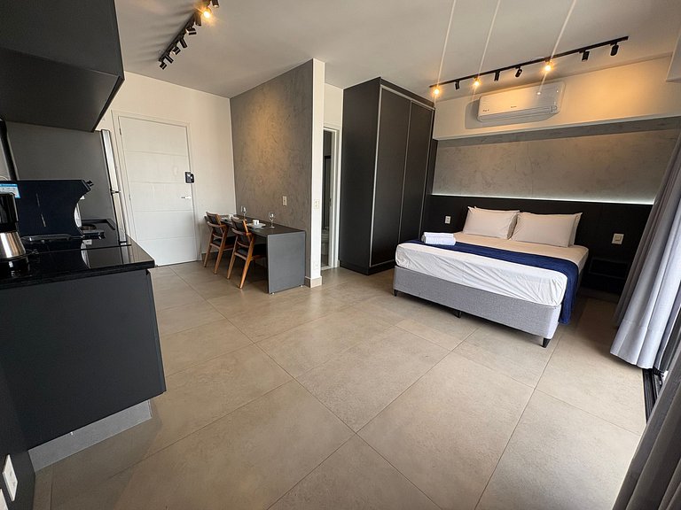 Estudio en Condo. con Piscina y Barbacoa IDVB2703