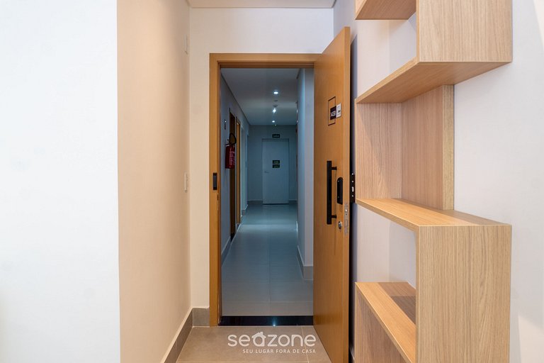 Apto Confortável em Cond. c/ Piscina GRLB1403