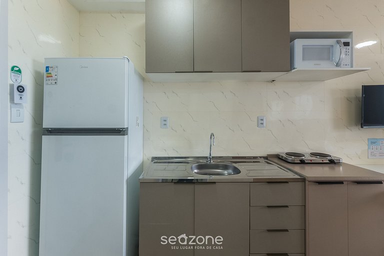 Studio en edf. c/ gimnasio a 150 m del mar SES0705