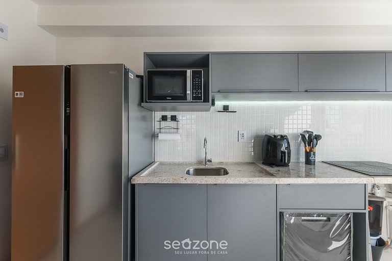 Apto c/ varanda a 750m do mar em Salvador SMT0916