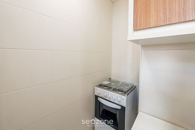 Studio c/ piscina e churrasq. no prédio - RAQ1609