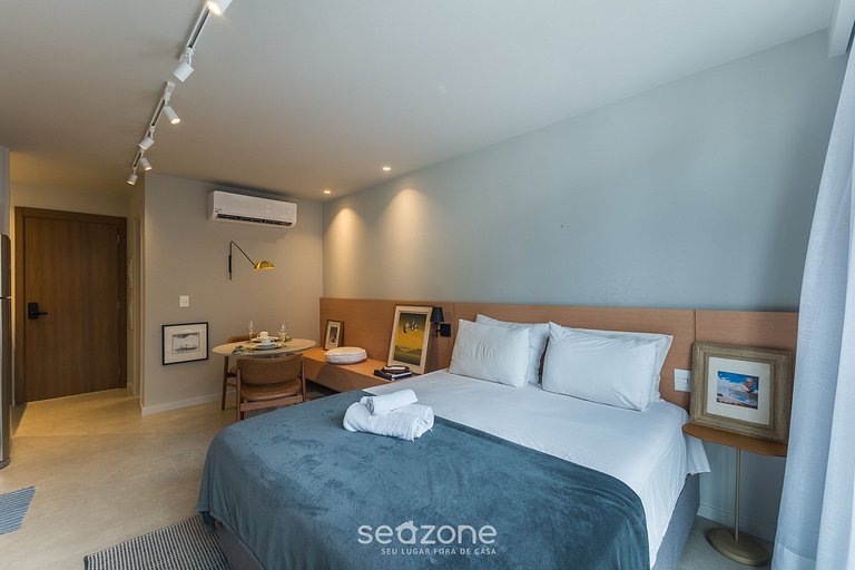 Estudio en condominio con piscina LIV0705