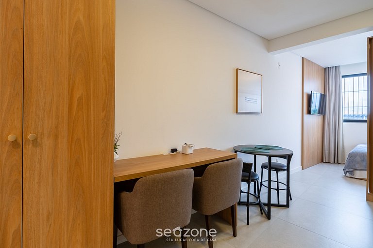 Estúdio a 450m do Mercado Público CMA0202