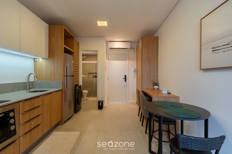 Estúdio a 450m do Mercado Público CMA0202