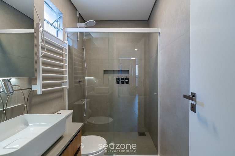 Estúdio a 450m do Mercado Público CMA0202