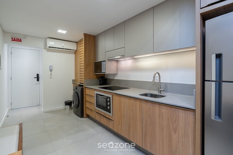 Studio moderno no Centro de Floripa CMA0101