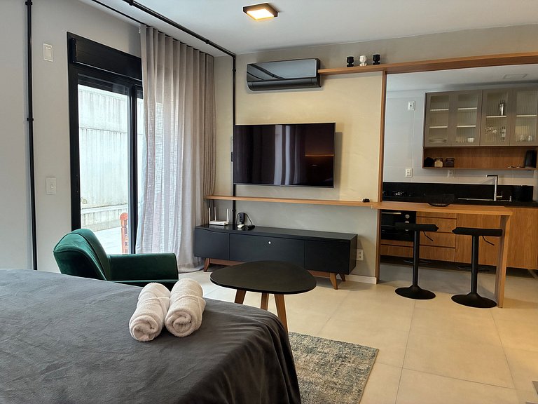 Estúdio a 800m da Beira-mar Norte ECH0106