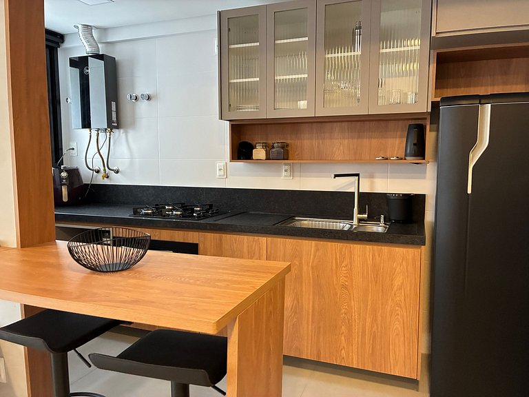 Estudio a 800 m de la Beira-mar Norte ECH0106