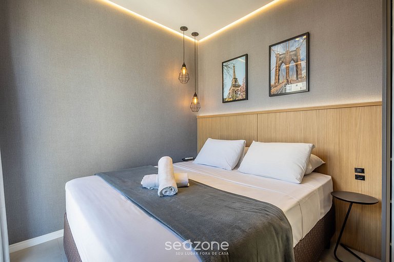 Moderno em Meia Praia a 220m do Mar FFS1407