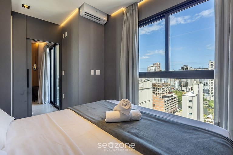 Studio moderno em Meia Praia a 220m do Mar FFS1407