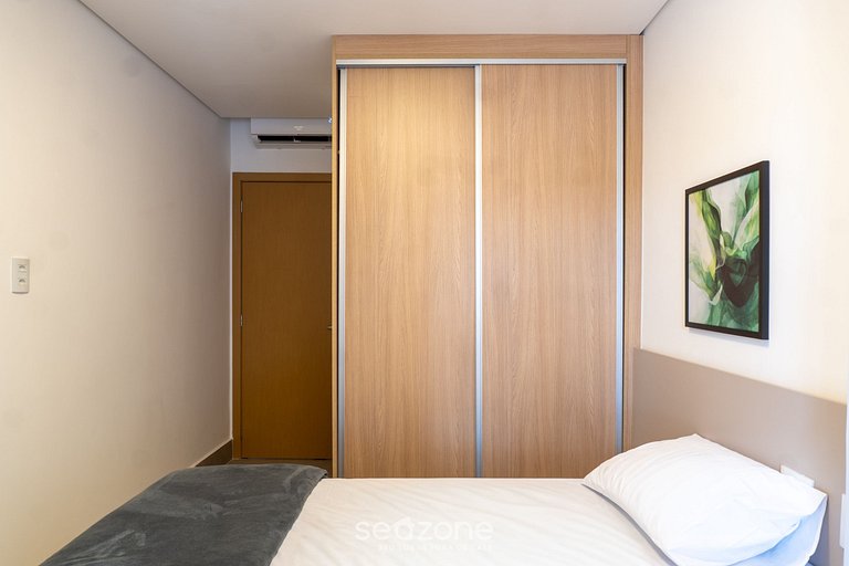 Apto en Edificio con Piscina y Gimnasio GRLB1503