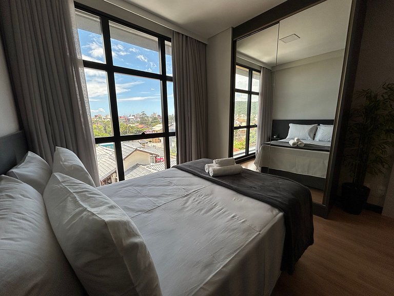 Estúdio em edf. c/ piscina, 550m do mar LDU0202