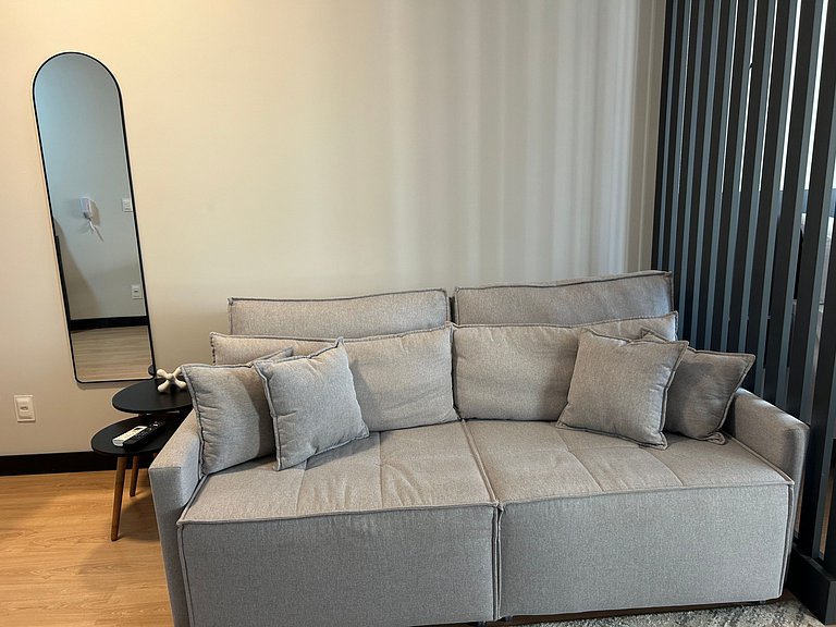 Estudio en edf. c/ piscina, 550m del mar LDU0202