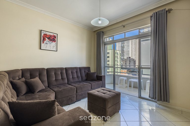 Apto 2 qts a 250m da praia no centro SDC0601