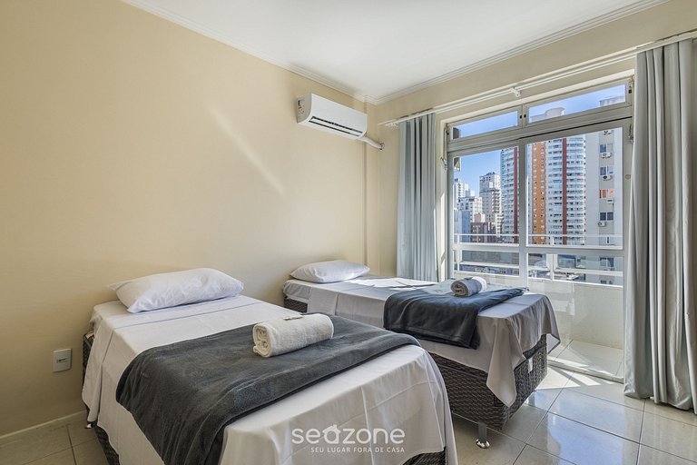 Apto 2 qts a 250m da praia no centro SDC0601