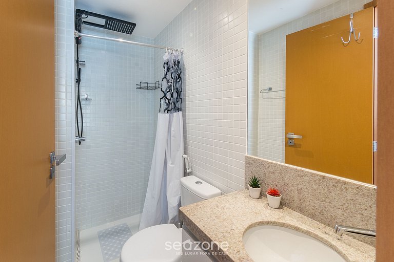 Moderno en cond. c/ piscina cerca del mar SMA0110