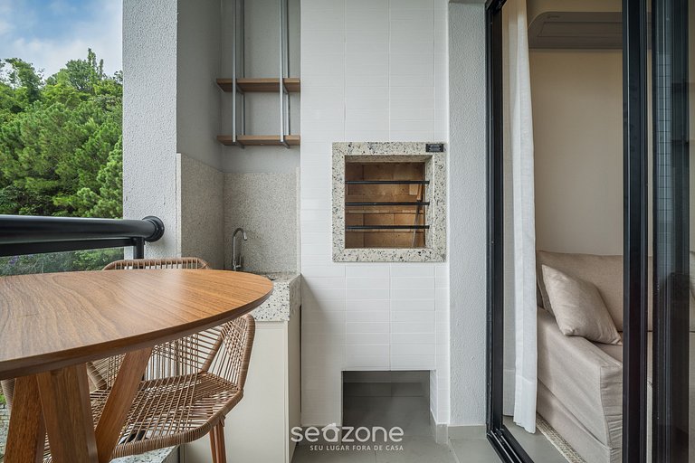 Apto c/ churrasq. a poucos passos do mar RTY0305