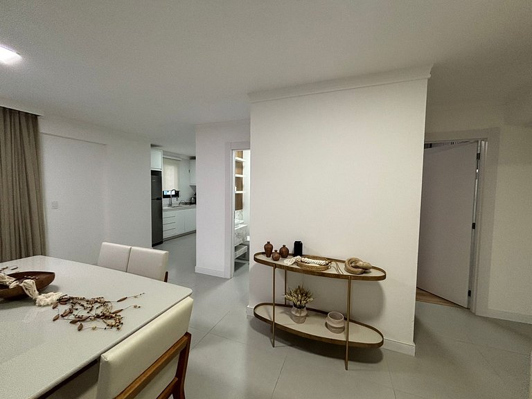 Apto c/ Churrasqueira a 300 m da Praia MAY0501