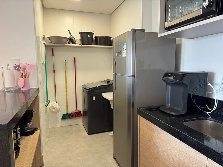 Apto. de 1 suite en edif. c/ piscina GRL1802