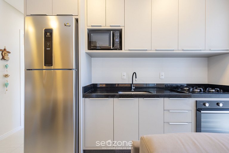 Apto c/ Churrasqueira 500m da Praia LPR1304