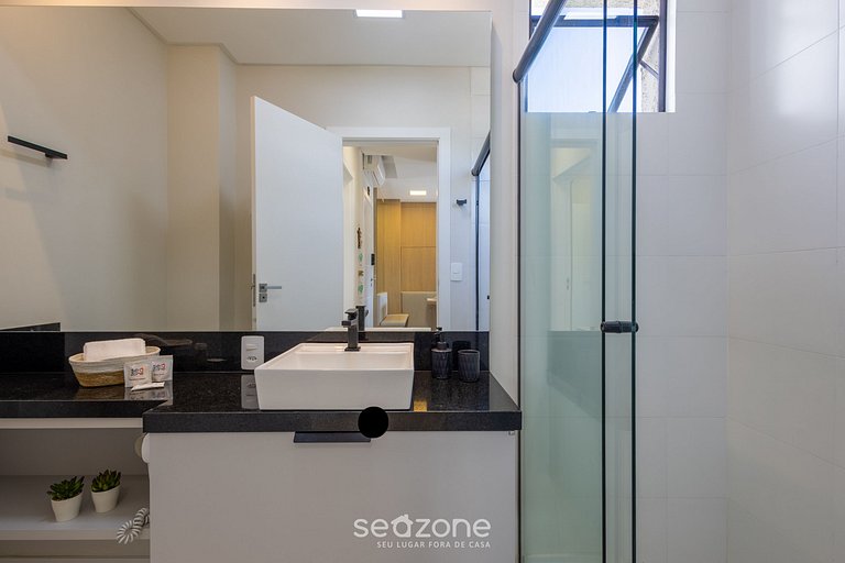 Apto c/ Churrasqueira 500m da Praia LPR1304