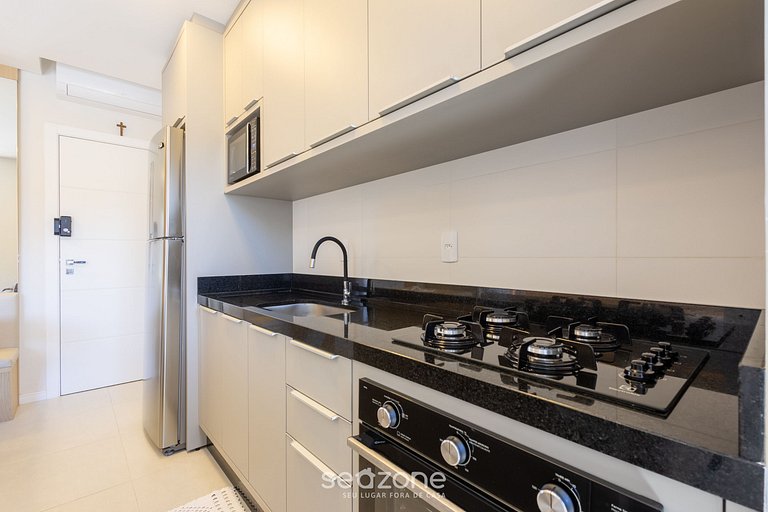 Apto c/ Churrasqueira 500m da Praia LPR1304