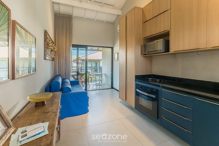 Apto em cond. c/ piscina na Praia do Forte VLP0211