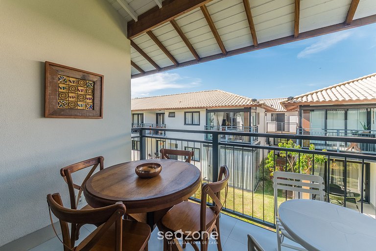 Apto em cond. c/ piscina na Praia do Forte VLP0211