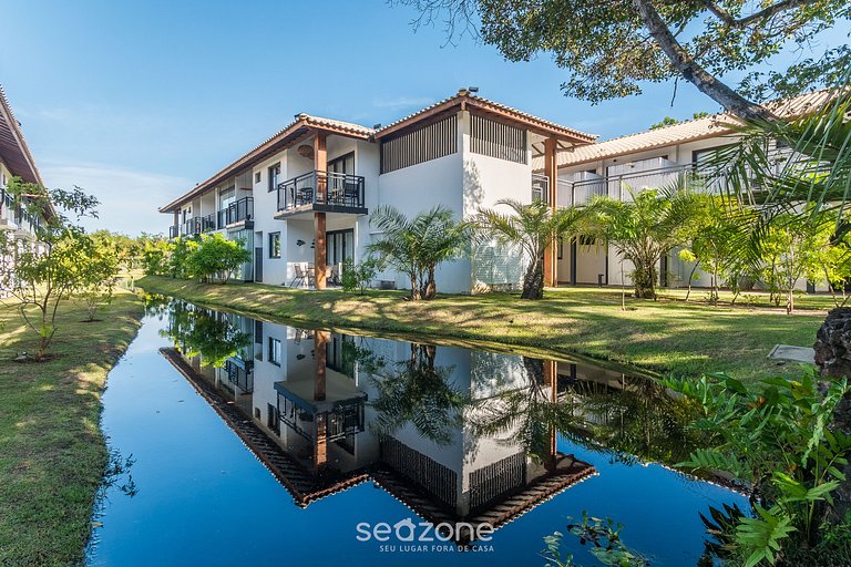 Apto em cond. c/ piscina na Praia do Forte VLP0211