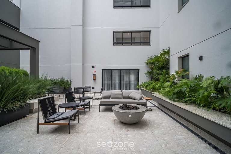 Apto c/ churrasq. e varanda a 220m do Mar RTY0216