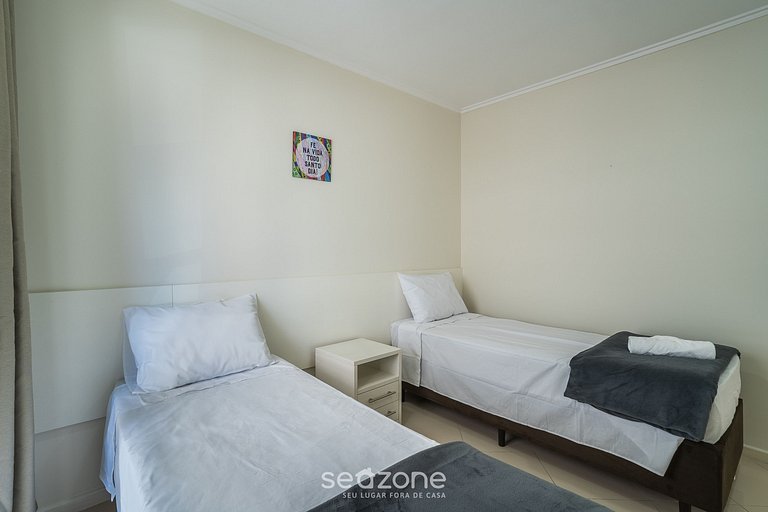 Apto. c/ BBQ en condominio frente al mar PRO0113